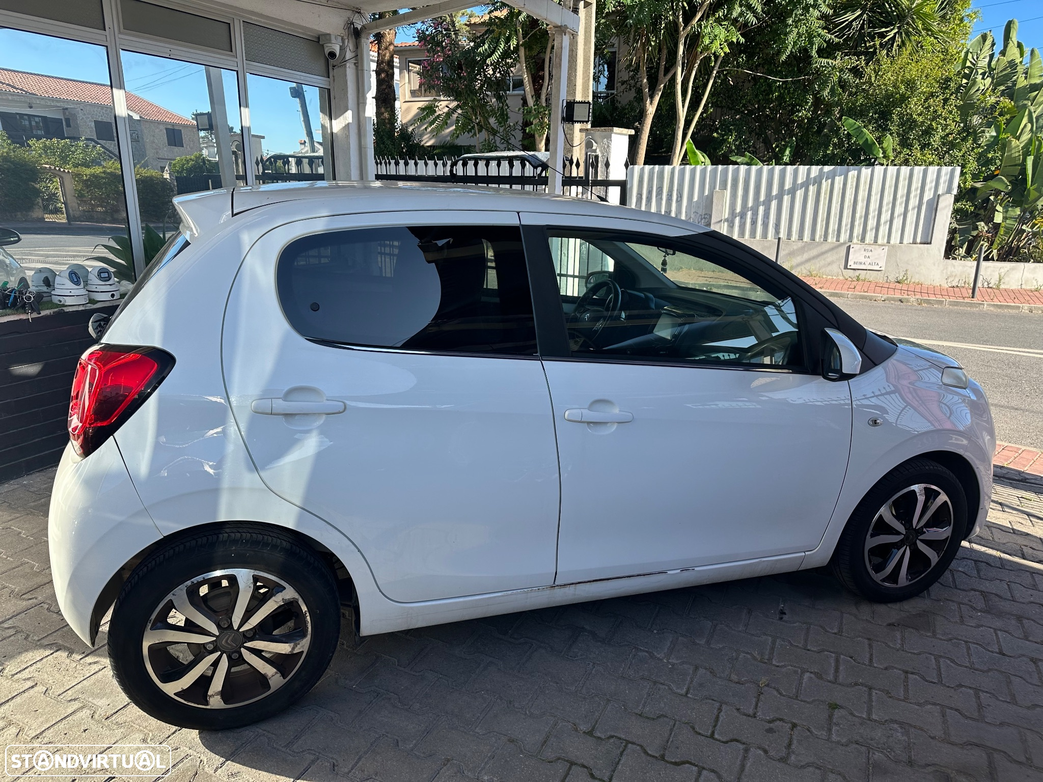 Citroën C1 1.2 VTi Shine - 14