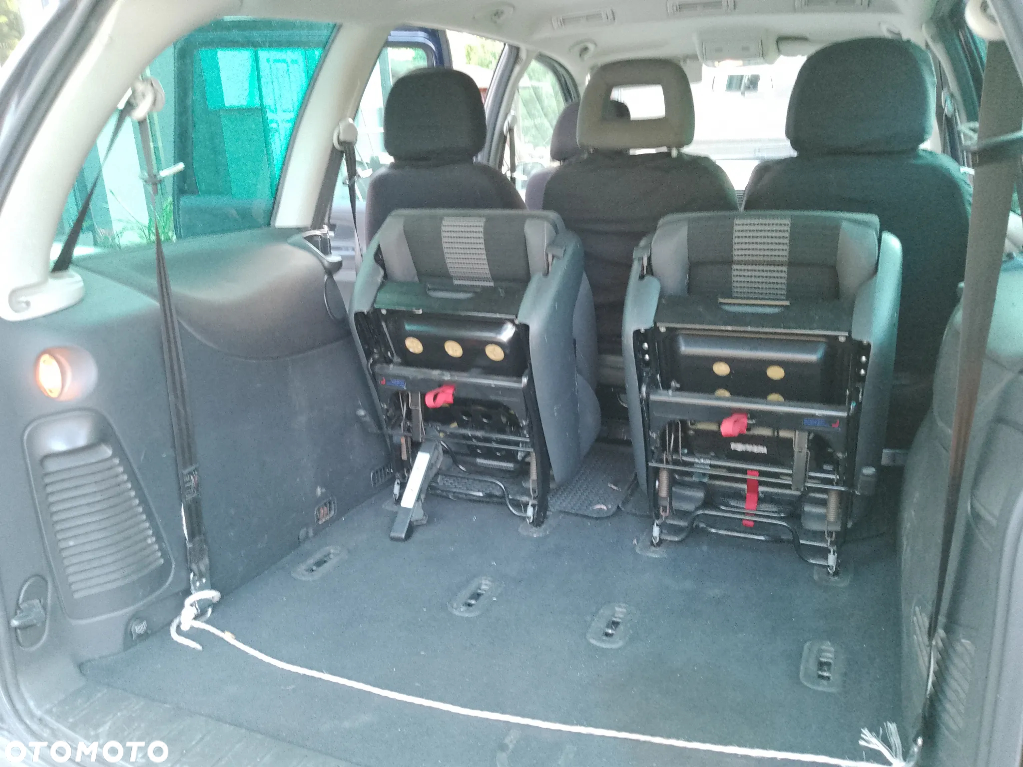 Volkswagen Sharan 2.0 TDI DPF Trendline - 8