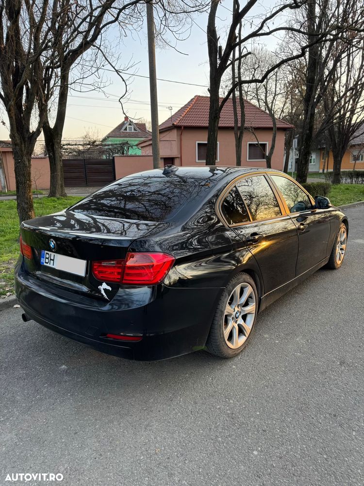 BMW Seria 3 316i Sport Line - 3