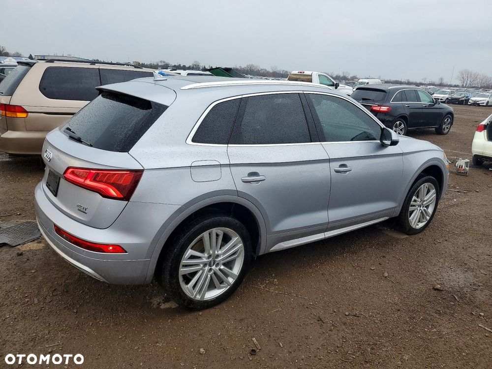 Audi Q5 2.0 TFSI Quattro S tronic design - 4