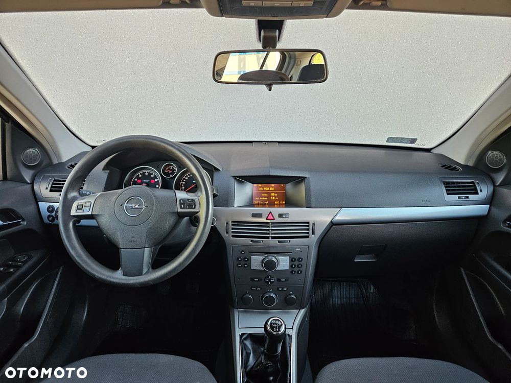 Opel Astra 1.4 - 5