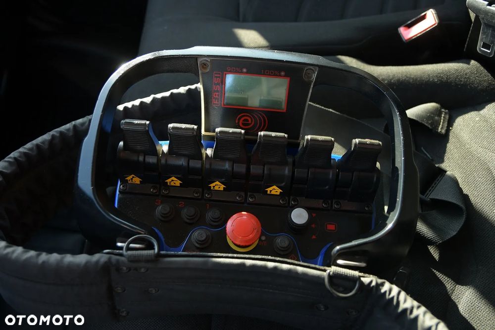 Iveco DAILY 72-180 3.0 HPI 170KM * HDS FASSI F 50* 2125kg Udźwig * Wywrotka 3 Stronna * 11 metrów wysuwu * - 24