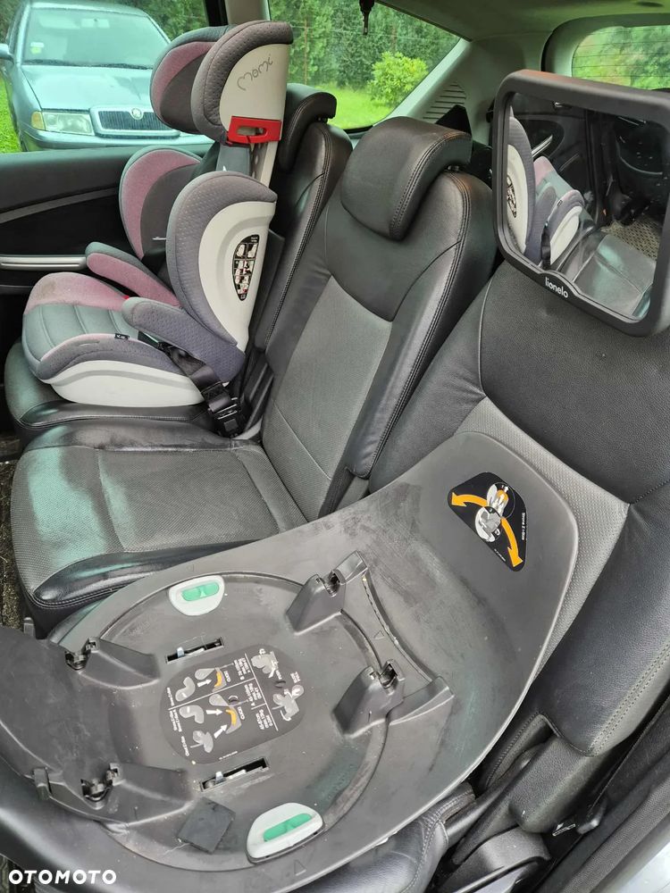 Ford S-Max 2.0 TDCi Titanium - 8