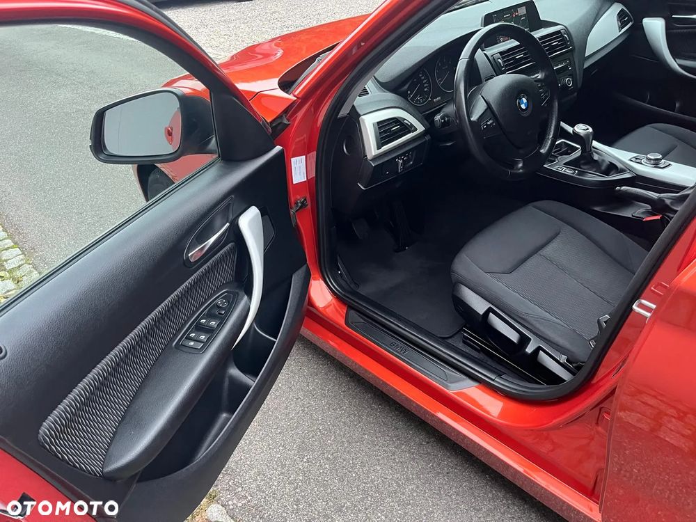 BMW Seria 1 116d - 10