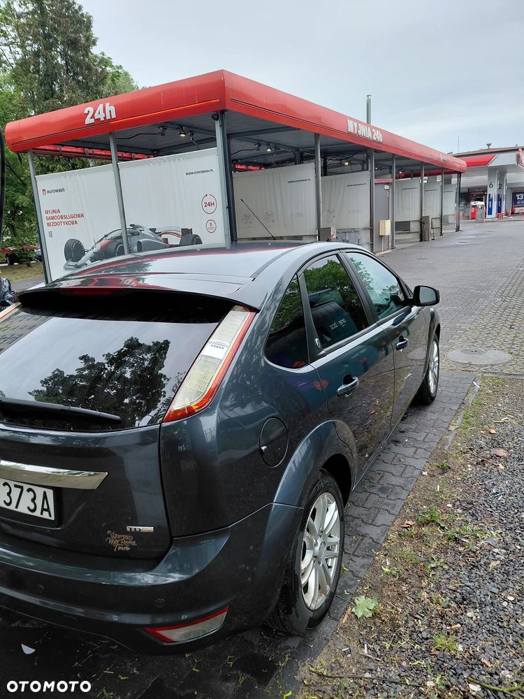 Ford Focus 1.8 TDCi Ghia - 21