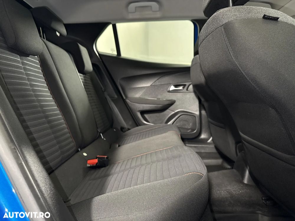 Peugeot 2008 - 13