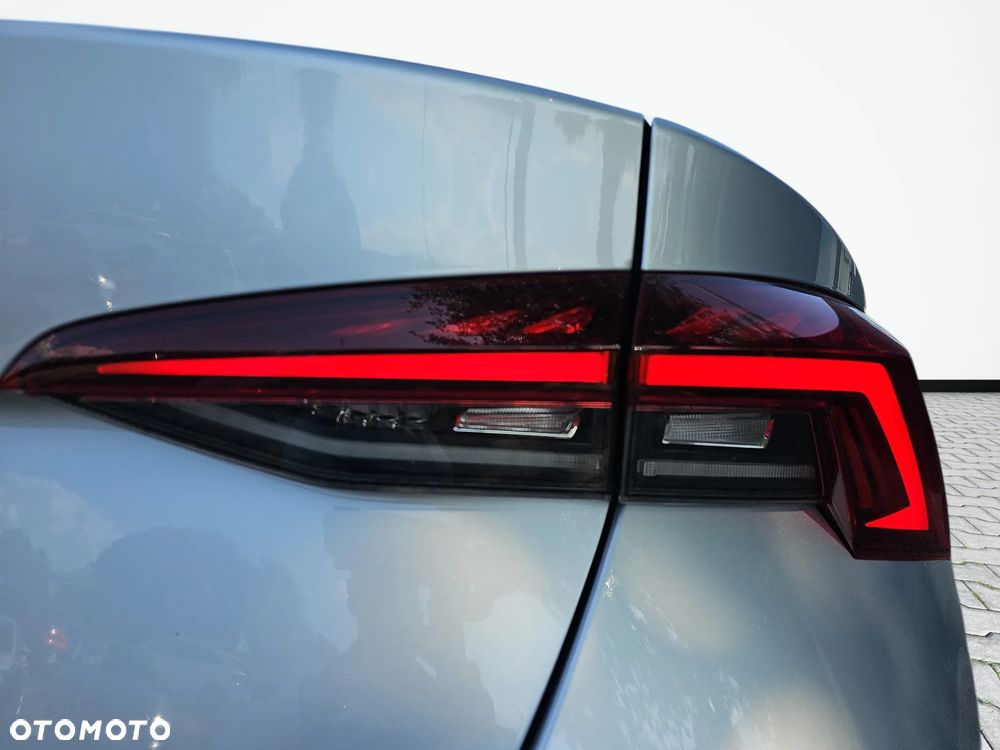 Skoda Octavia 2.0 TDI Ambition DSG - 13
