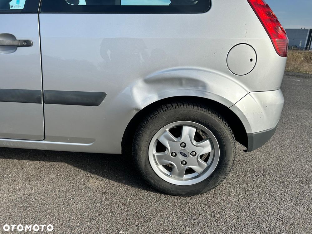 Ford Fiesta 1.3 - 5