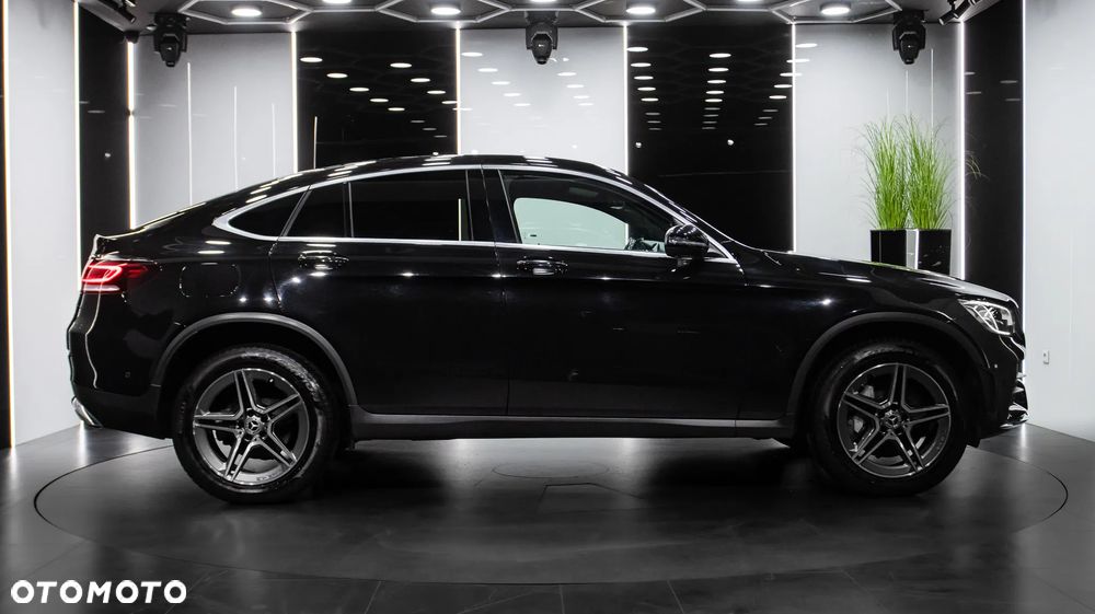 Mercedes-Benz GLC 300 e 4-Matic AMG Line - 8