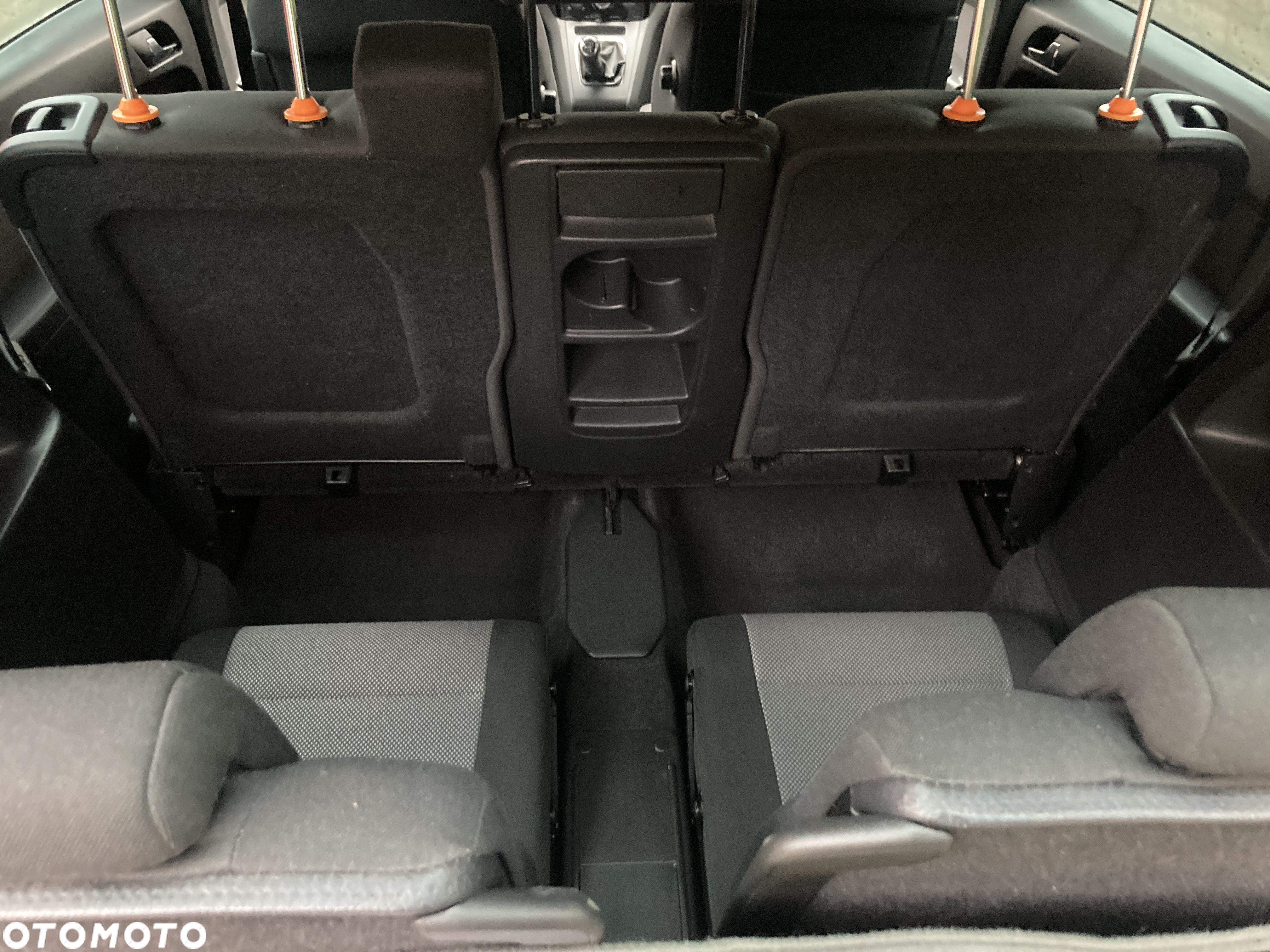 Opel Zafira 1.8 Cosmo - 11