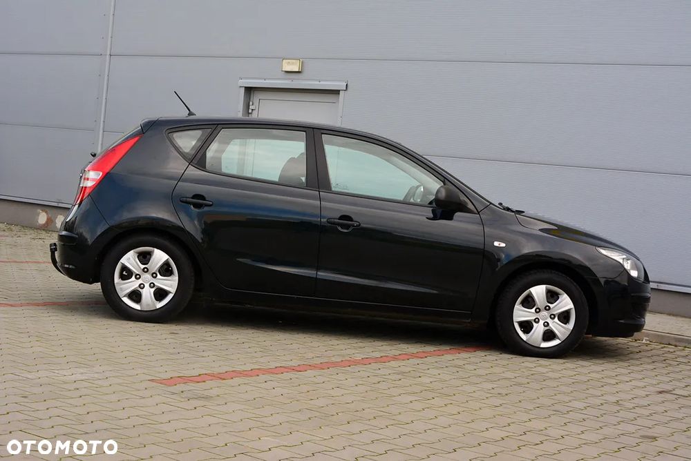Hyundai i30 1.4 Intro Edition - 6