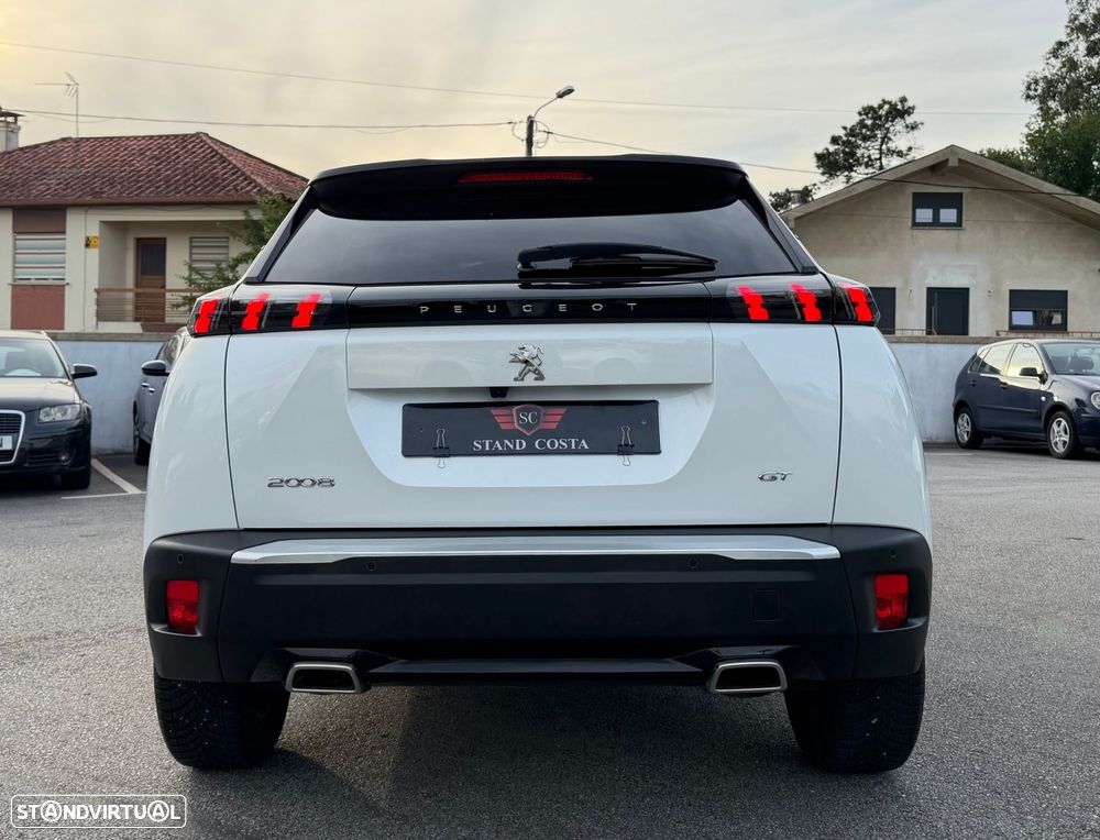 Peugeot 2008 1.2 PureTech GT Pack EAT8 - 12