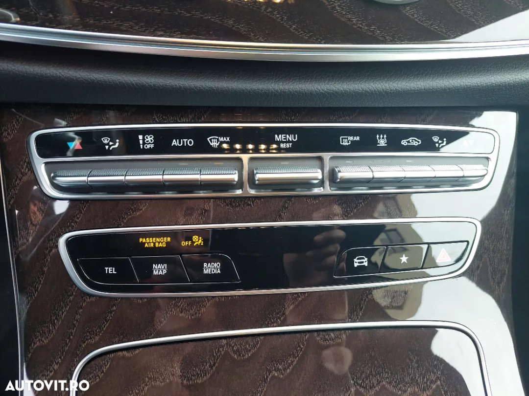 Mercedes-Benz E - 22