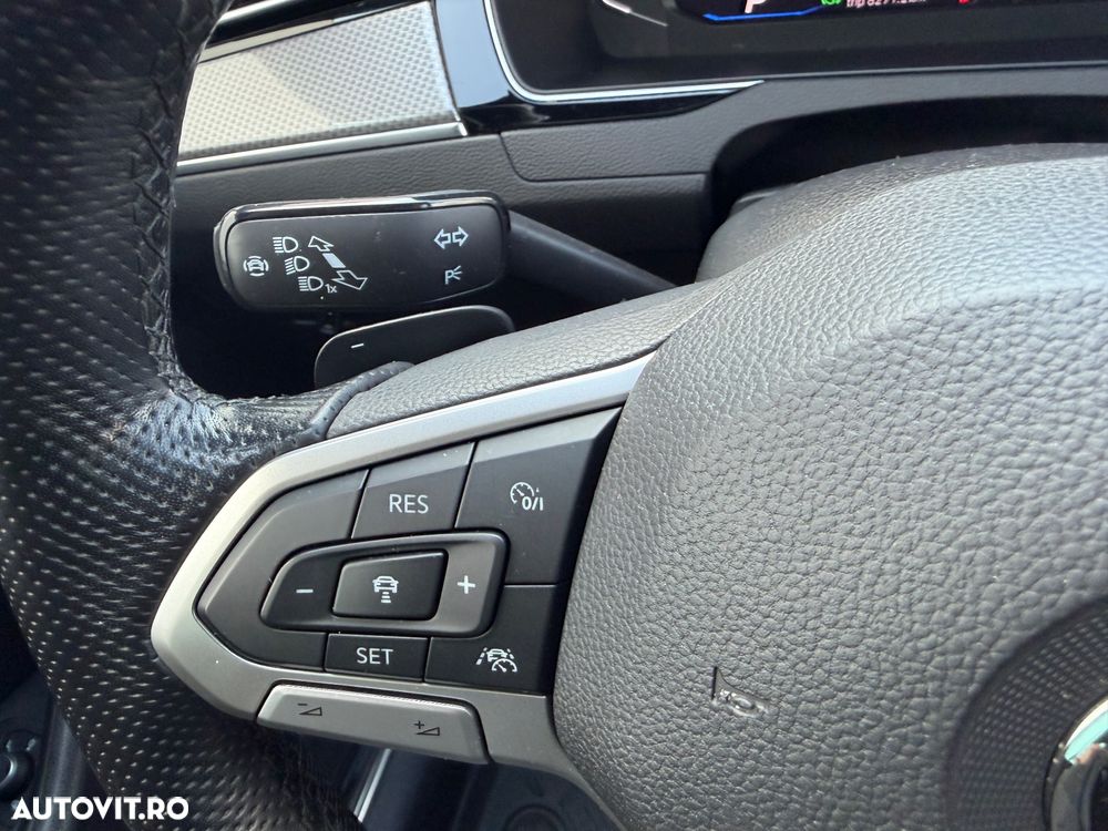 Volkswagen Passat Alltrack 2.0 TDI SCR 4Motion DSG - 12