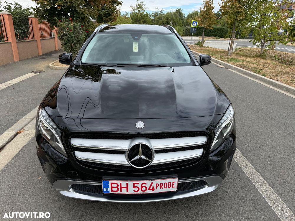 Mercedes-Benz GLA 180 - 19