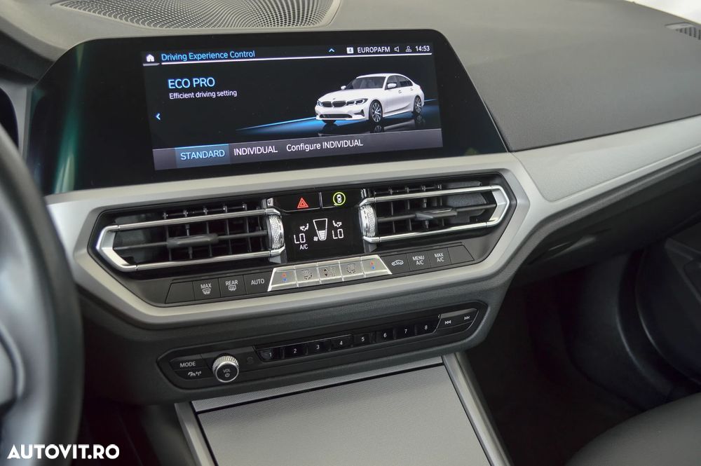 BMW Seria 3 320i Aut. Edition Luxury Line Purity - 25