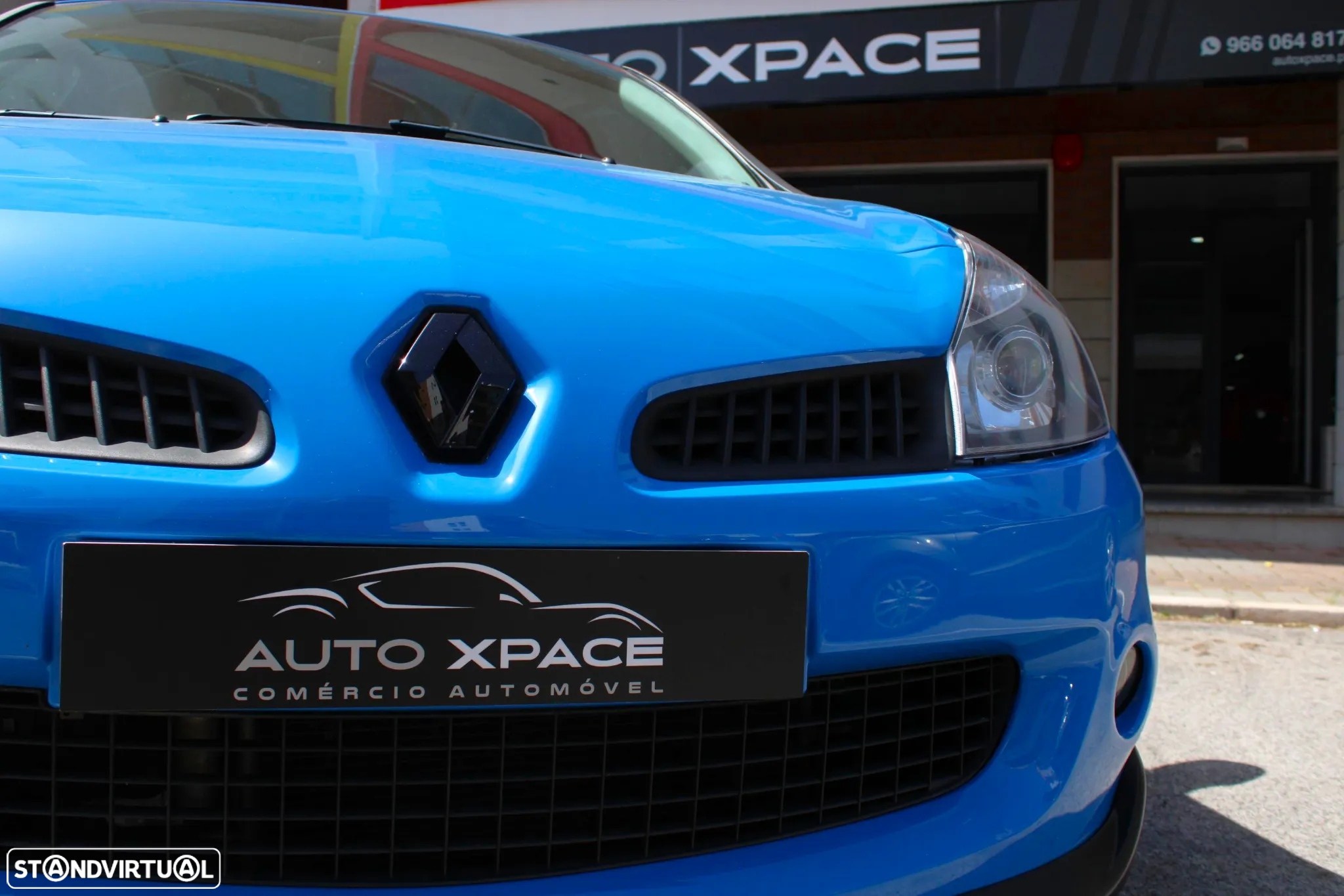 Renault Clio 2.0 16V RS - 9