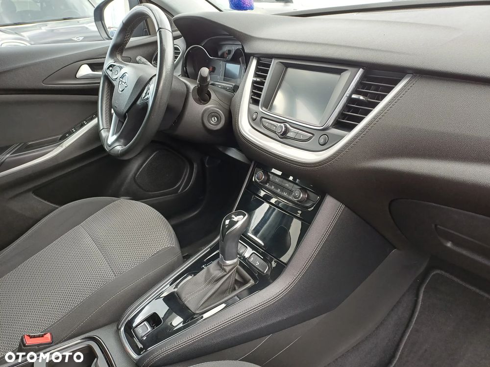 Opel Grandland X 1.2 Start/Stop Automatik INNOVATION - 12