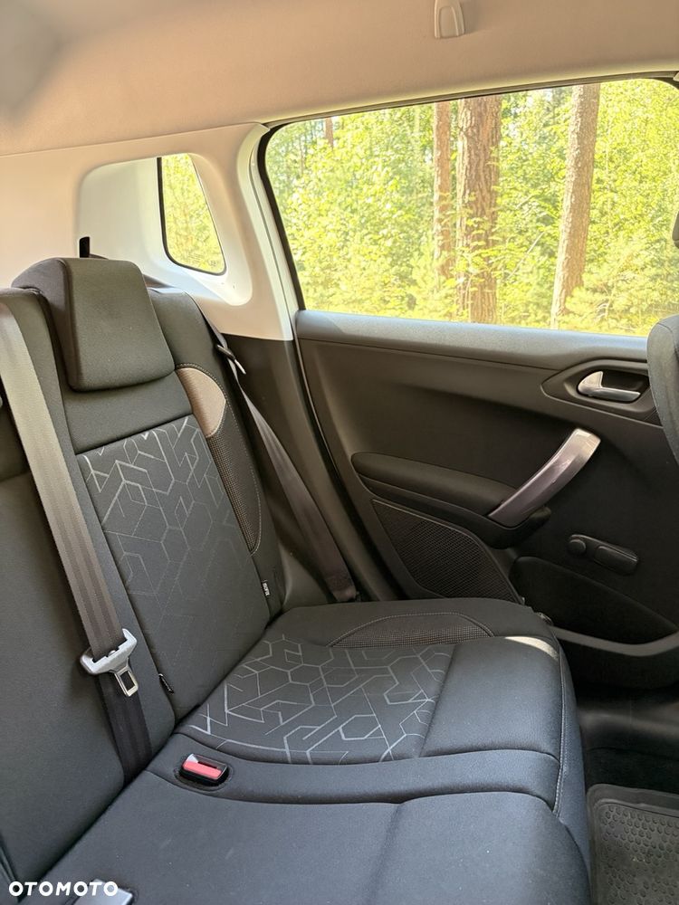 Peugeot 2008 1.2 VTi/Pure Tech Active - 11