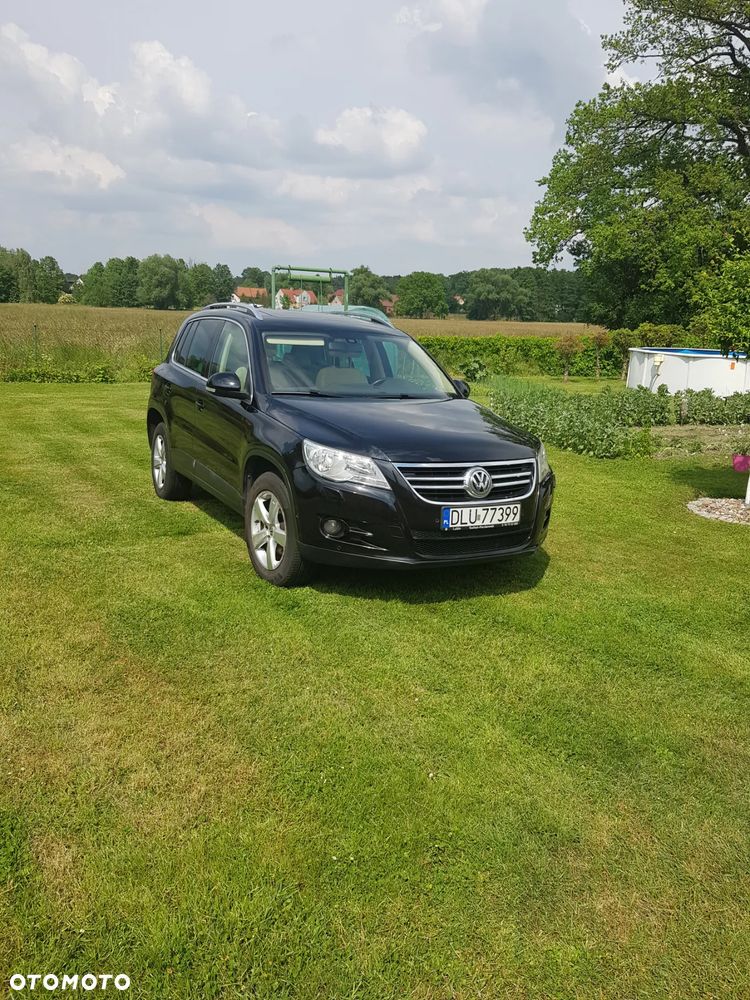 Volkswagen Tiguan - 10