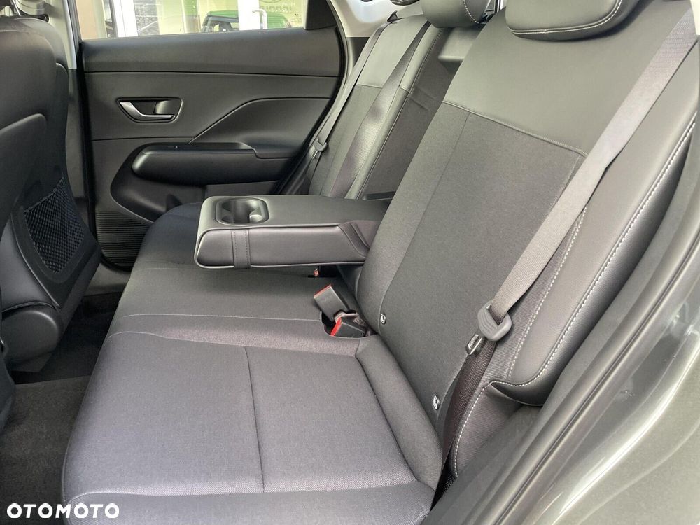 Hyundai Kona - 13
