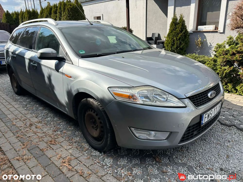 Ford Mondeo 2.0 Ambiente - 1