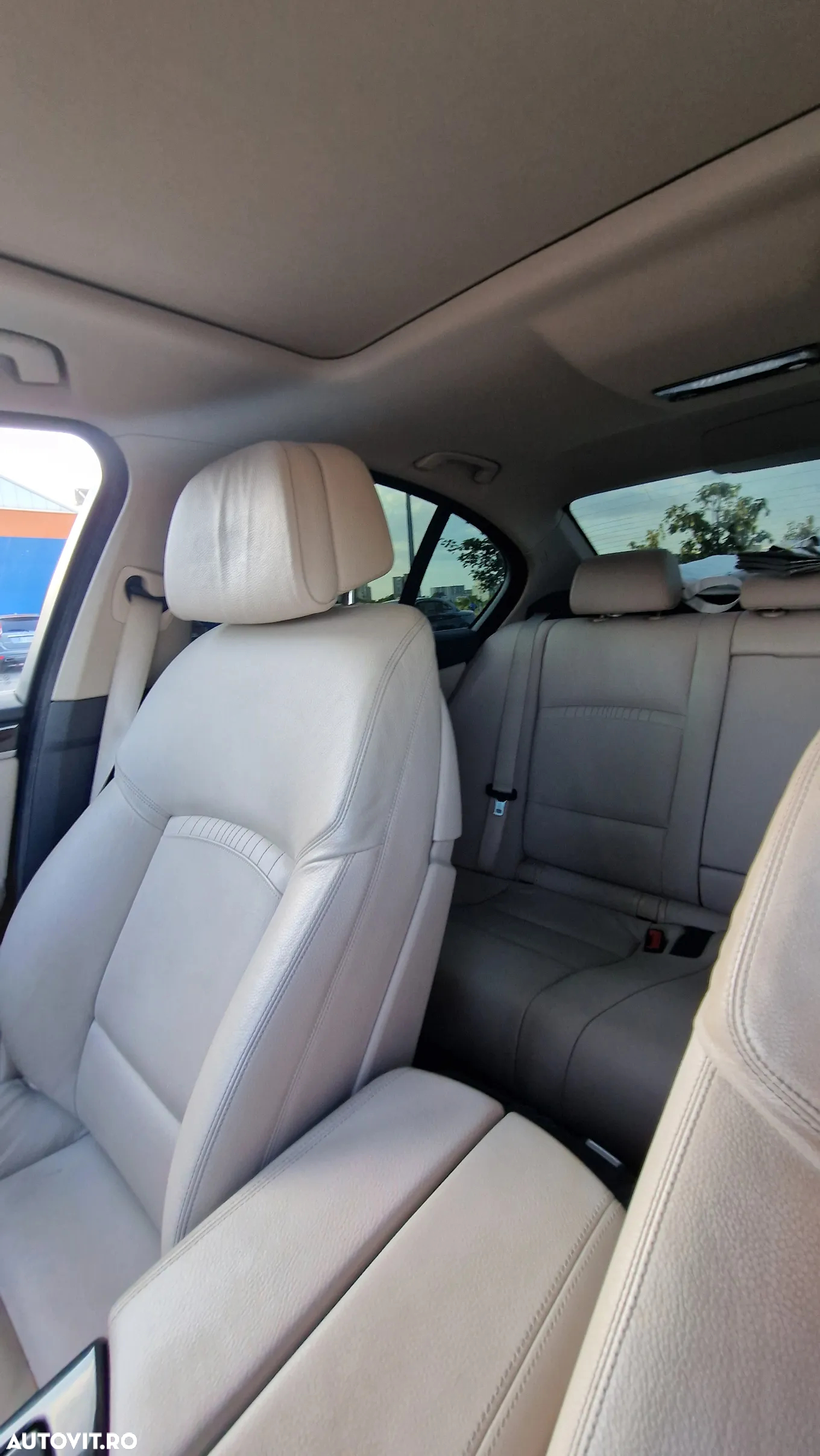 BMW Seria 5 530d xDrive - 18