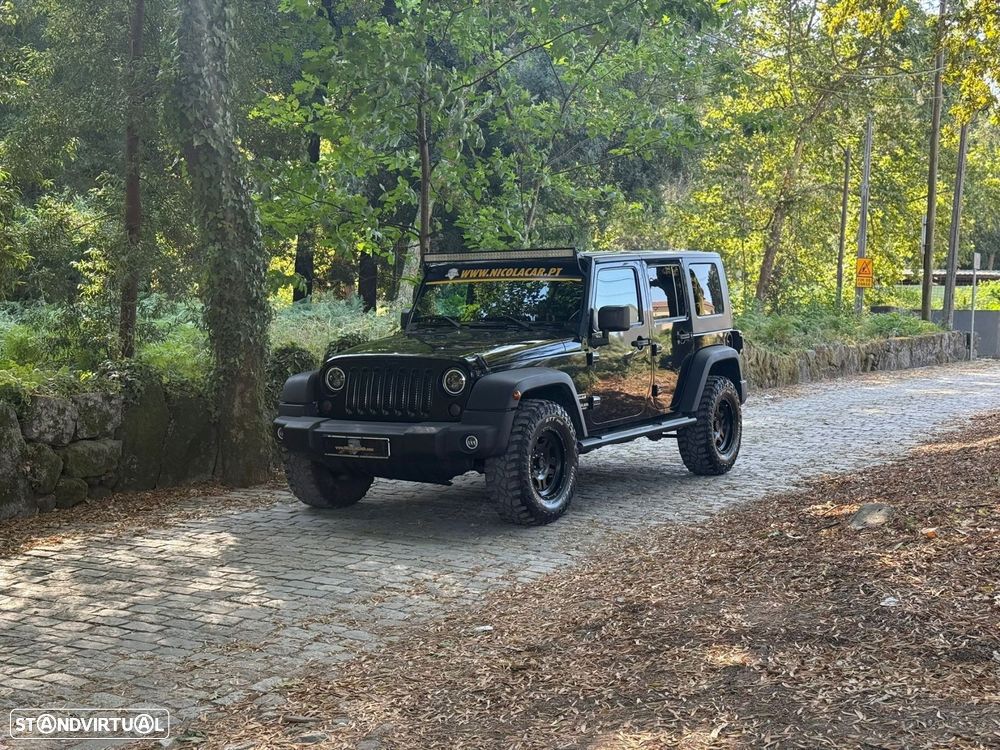 Jeep Wrangler - 4