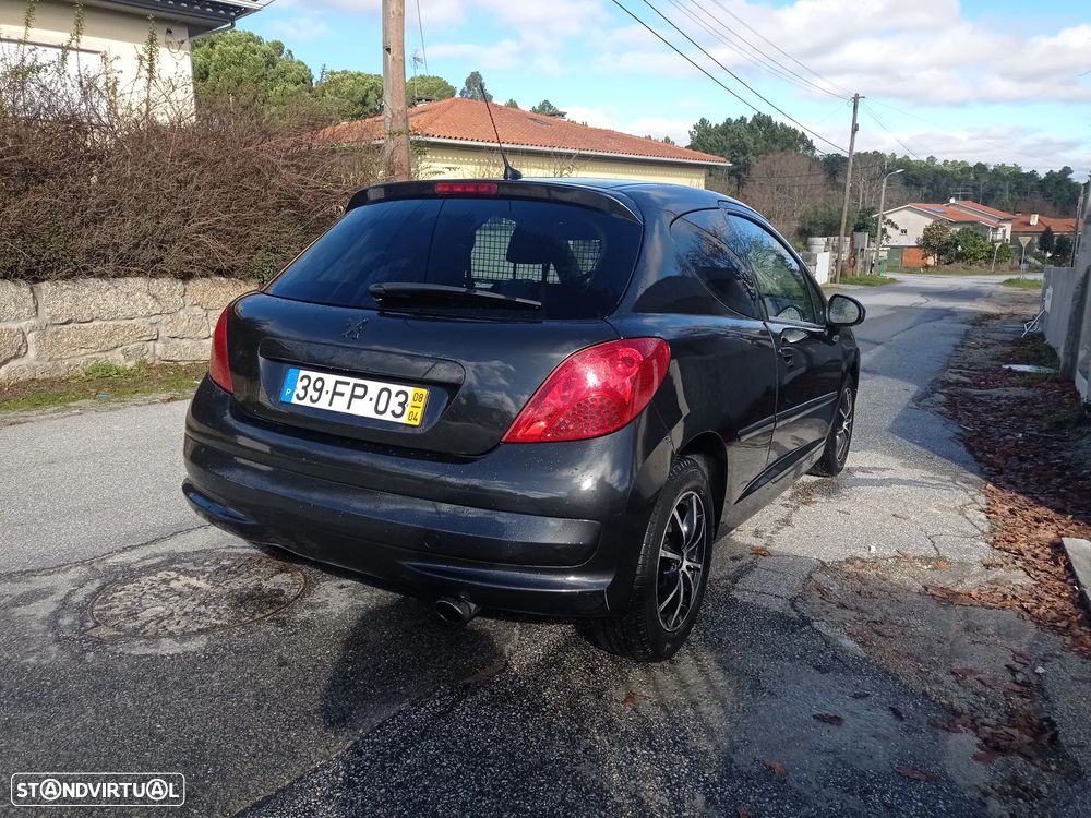 Peugeot 207 - 3