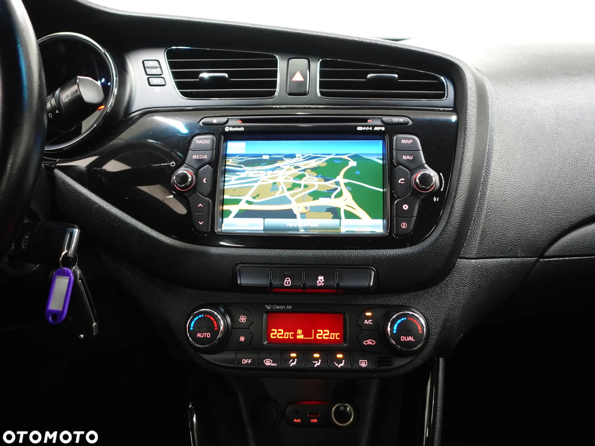 Kia Ceed 1.6 GDI ISG SW Spirit - 35
