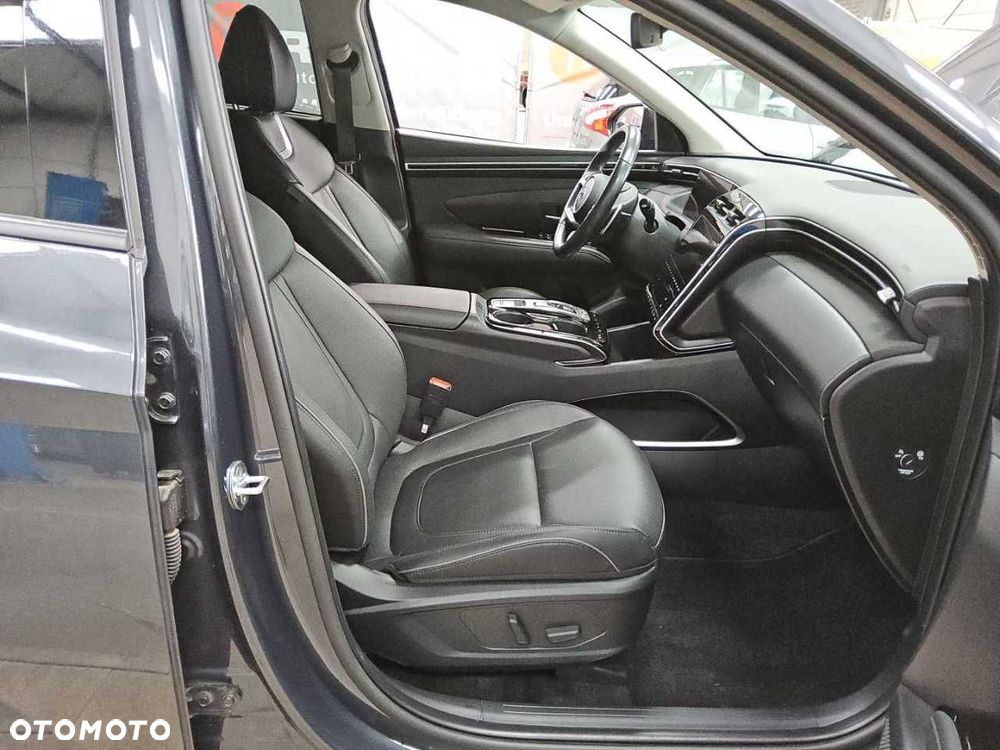 Hyundai Tucson 1.6 CRDi 48V-Hybrid 4WD DCT Prime - 22