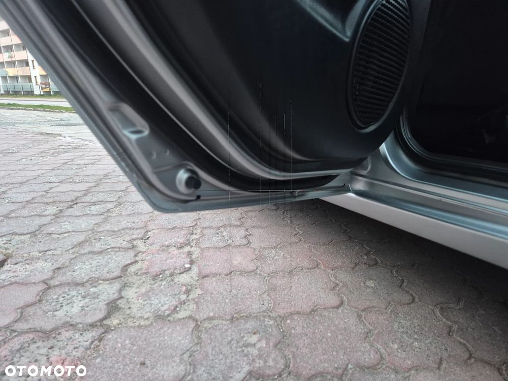 Mazda 2 1.3 MZR Active - 17