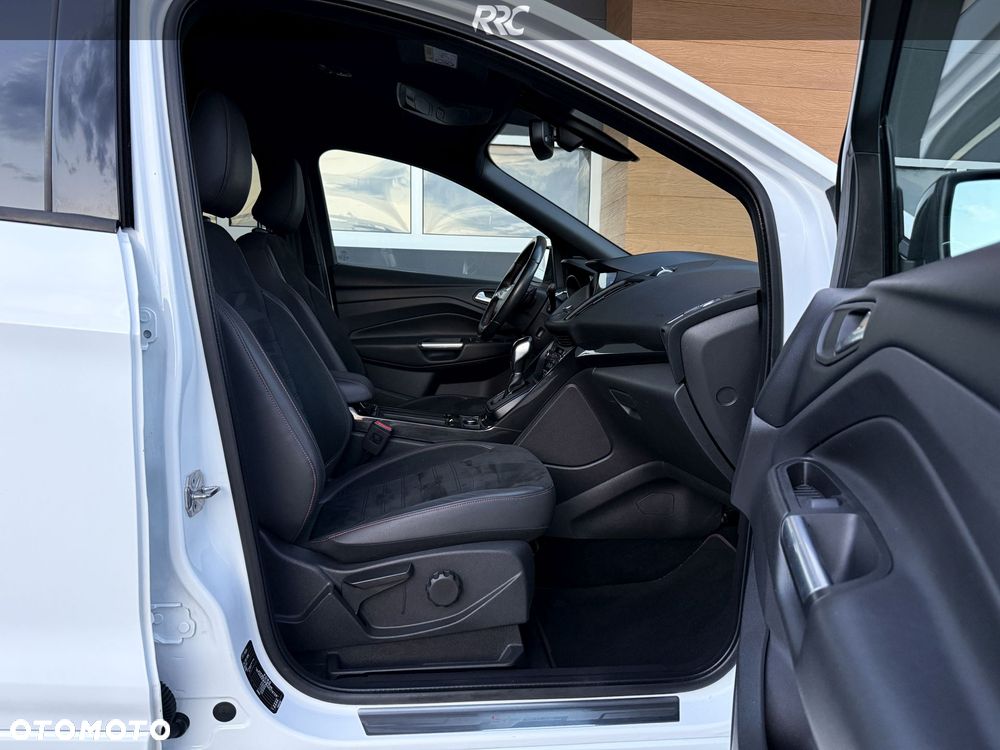 Ford Kuga 2.0 TDCi AWD ST-Line - 26