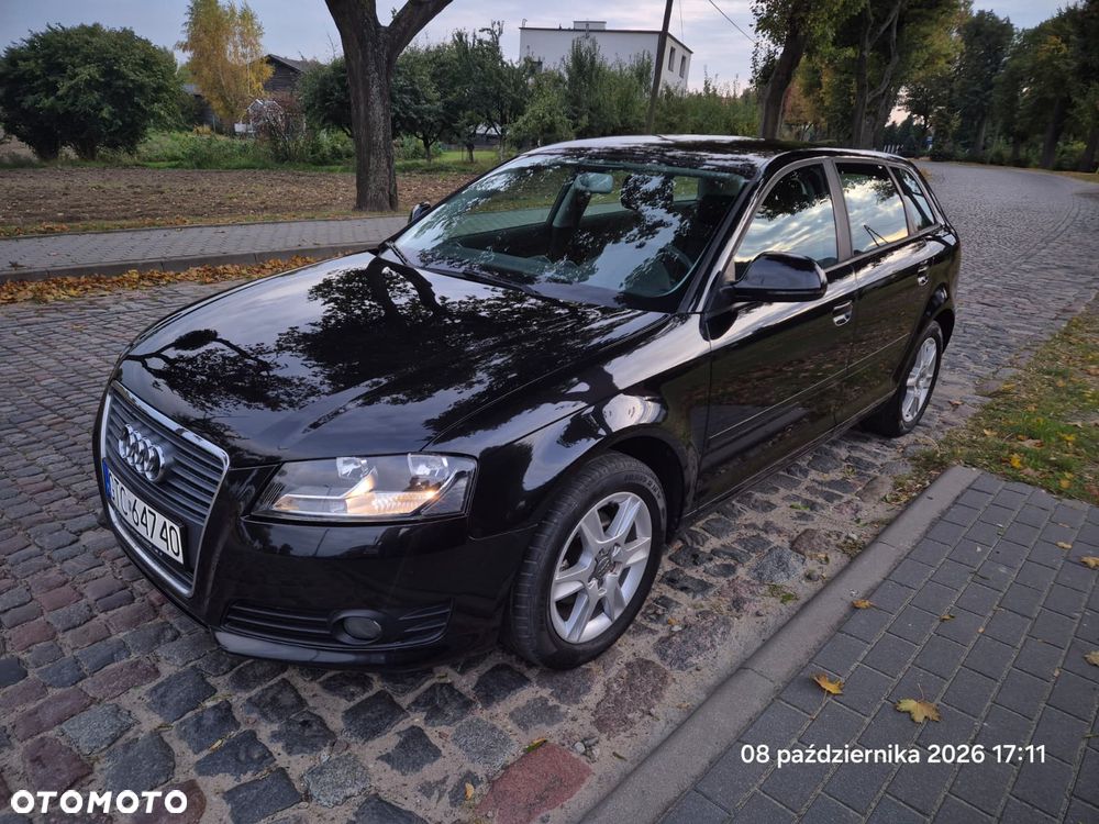 Audi A3 Sportback 2010 photo 3