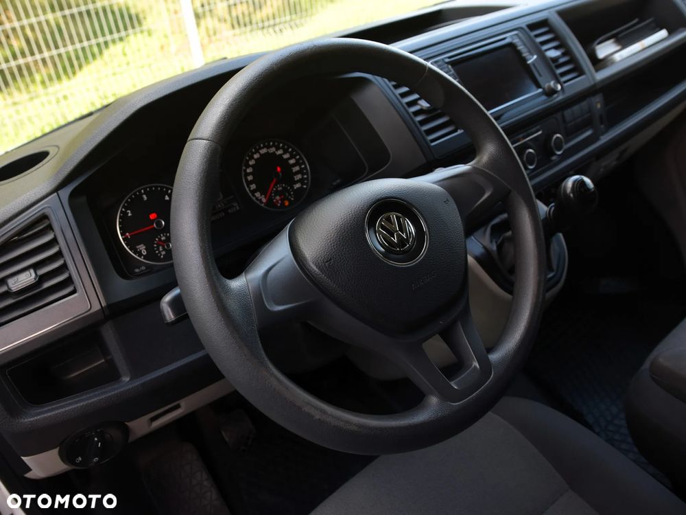 Volkswagen Transporter Lang EU5 - 23