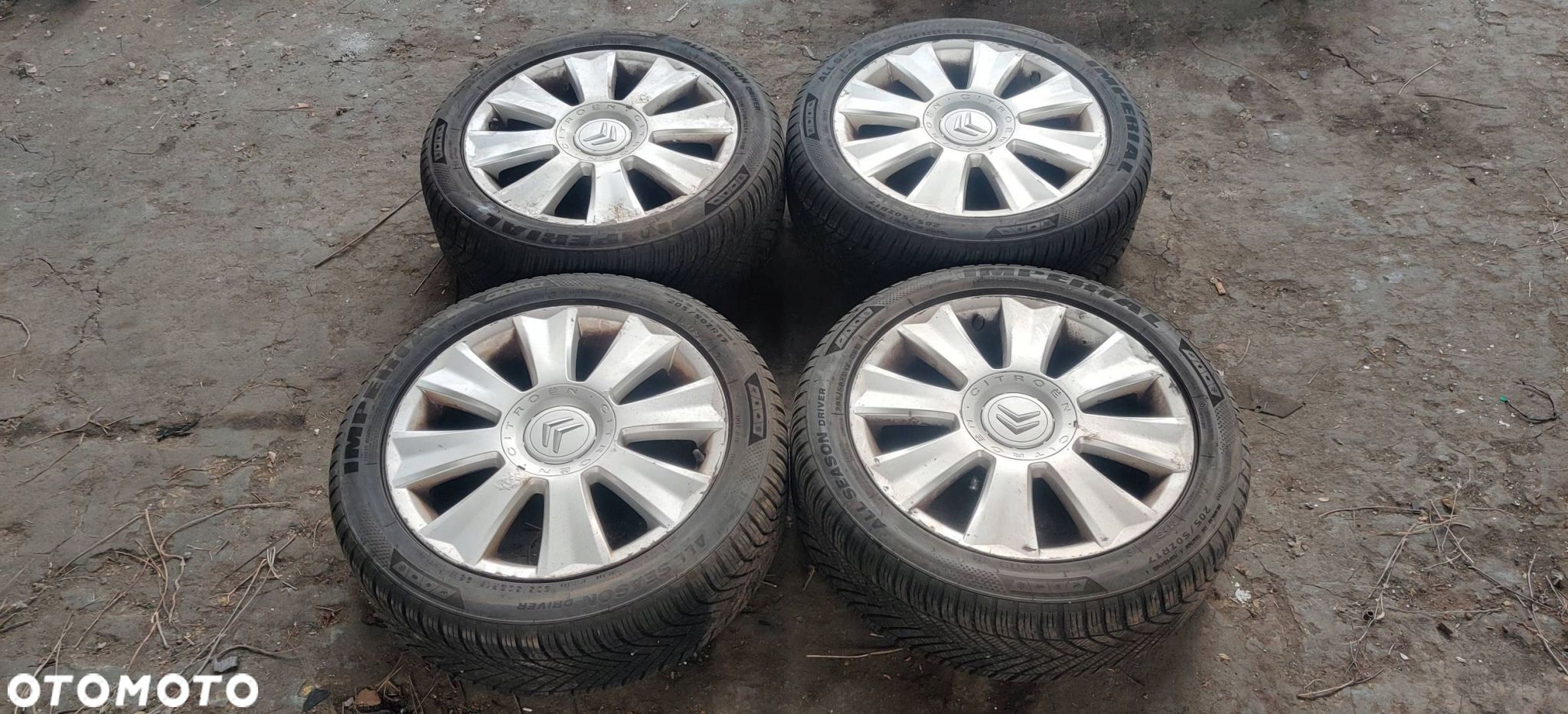 Citroen C4 I 2006 Felgi aluminiowe R17 bez opon - 1