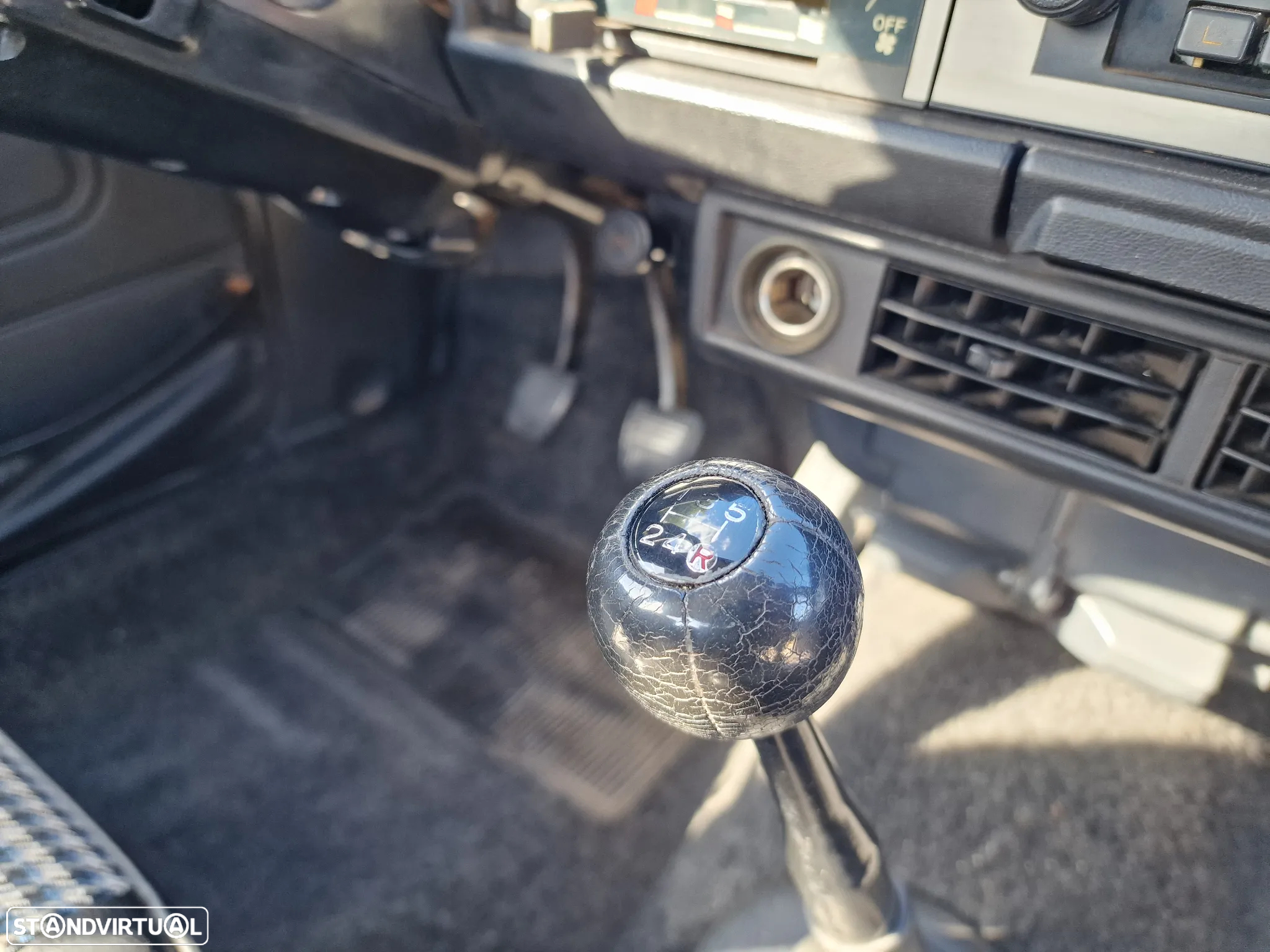 Toyota Starlet - 15