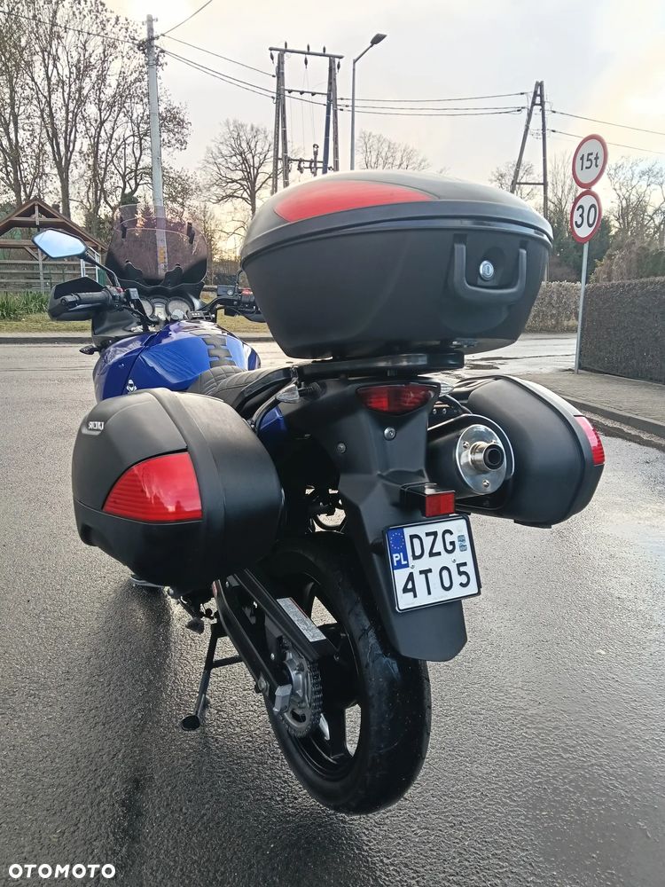 Suzuki V-STROM - 3
