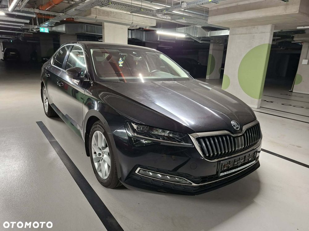 Skoda Superb 2.0 TDI SCR Style - 1