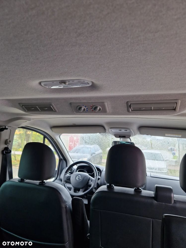 Opel Vivaro - 12