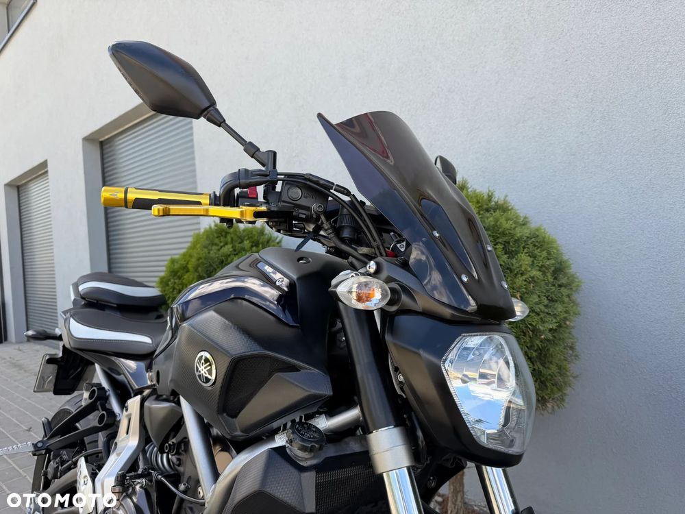 Yamaha MT - 16