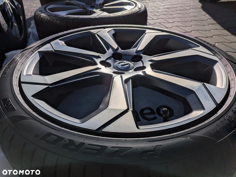 Koła Volvo V60 Cross Country 20" (32207327) + Pirelli P Zero — komplet 4 szt., jak nowe - 7