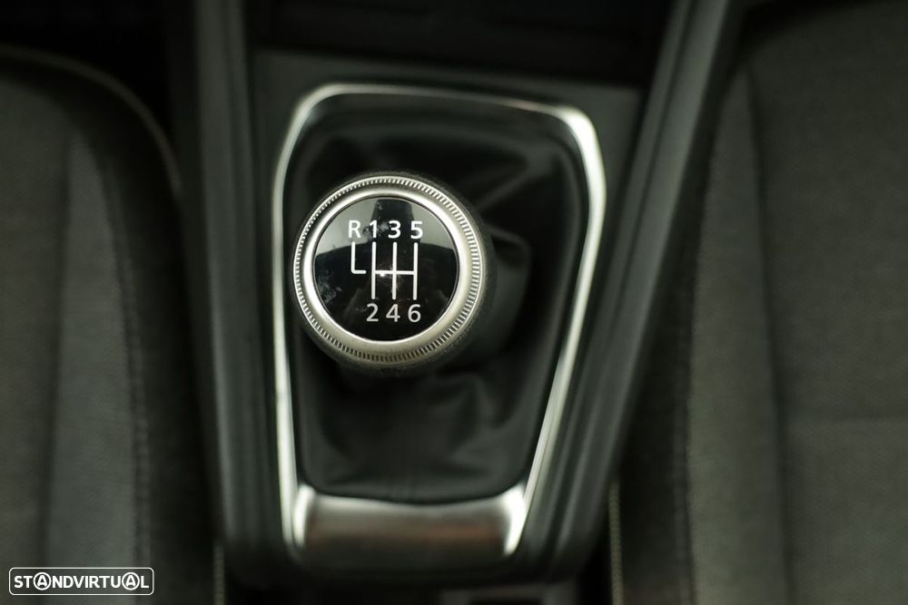 Renault Captur 1.0 TCe Techno Bi-Fuel - 13