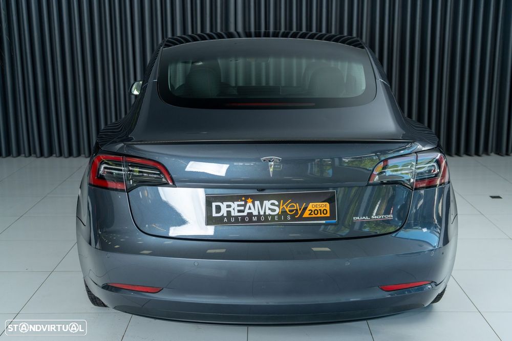 Tesla Model 3 Performance Dual Motor AWD - 2