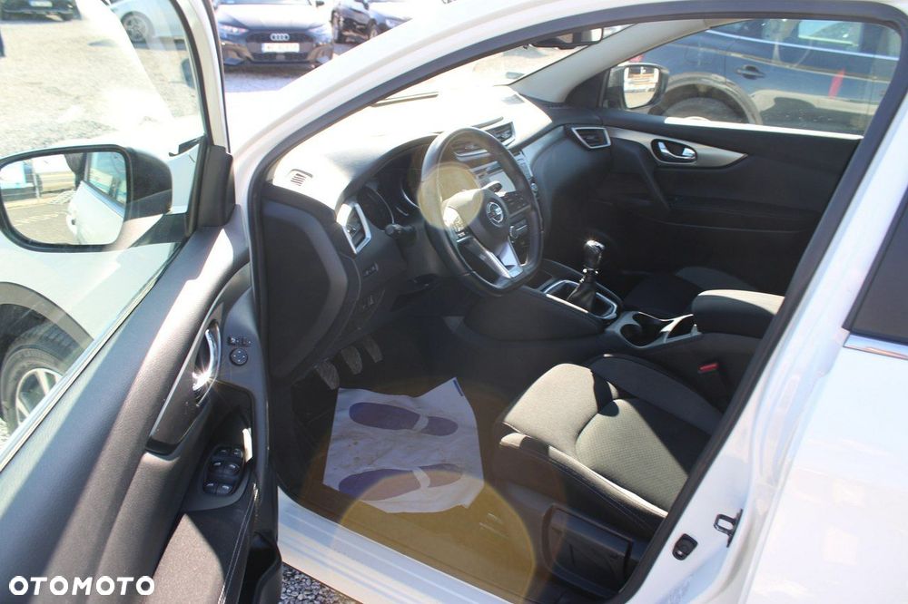 Nissan Qashqai - 17