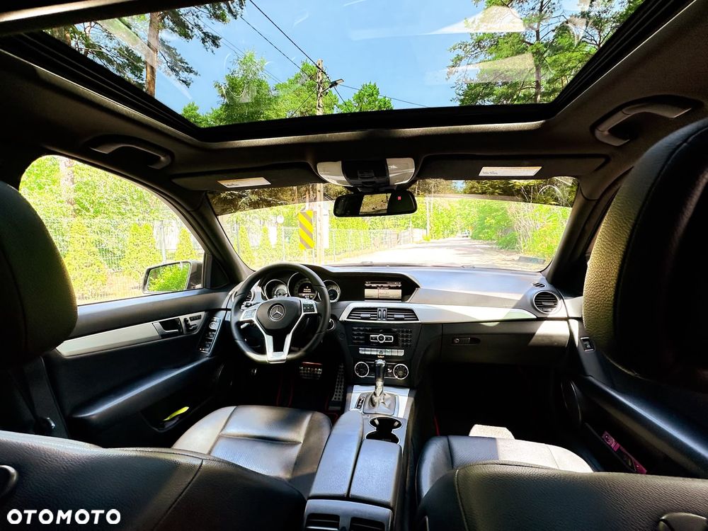 Mercedes-Benz Klasa C 350 7G-TRONIC Avantgarde Edition - 11