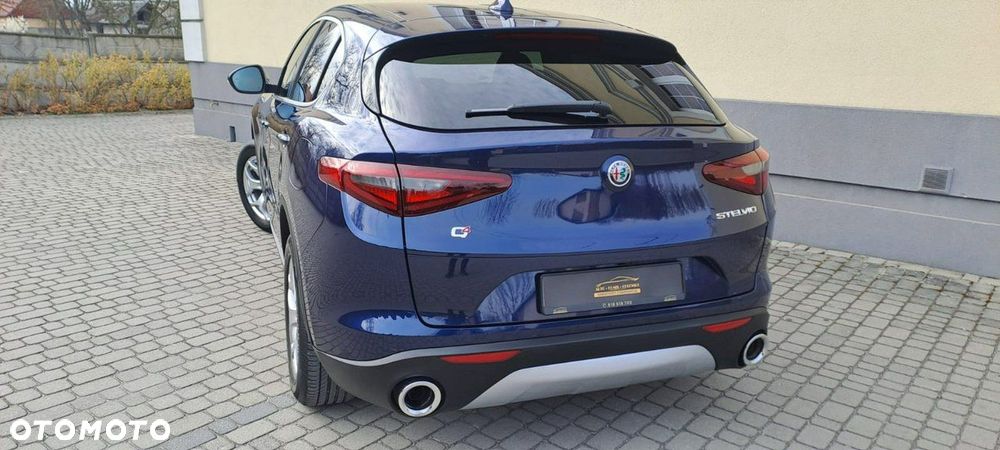 Alfa Romeo Stelvio 2.2 JTDM Veloce Q4 - 10