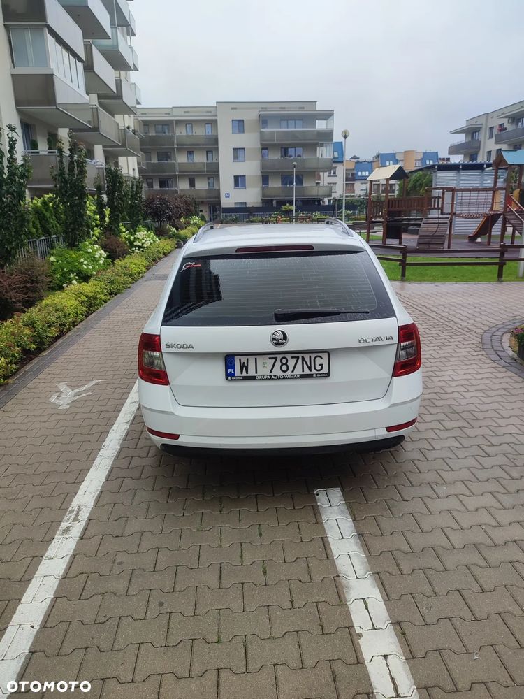 Skoda Octavia 2.0 TDI Ambition DSG EU6 - 8