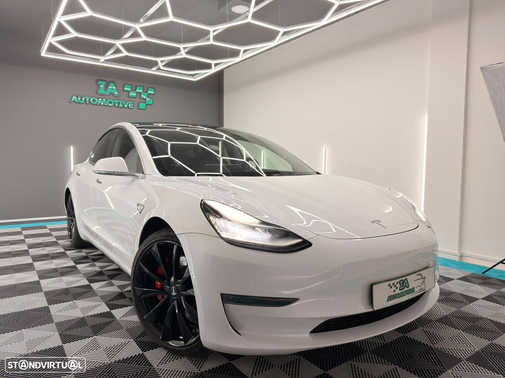 Tesla Model 3 2019 photo 2