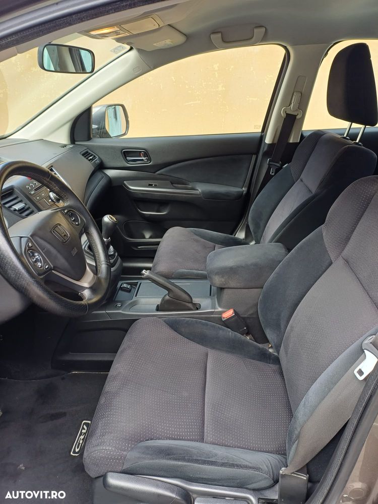Honda CR-V 2.0P M/T 2WD Confort - 2